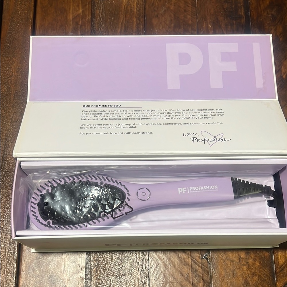 PFI Profashion Lilac Heated Straightening Brush